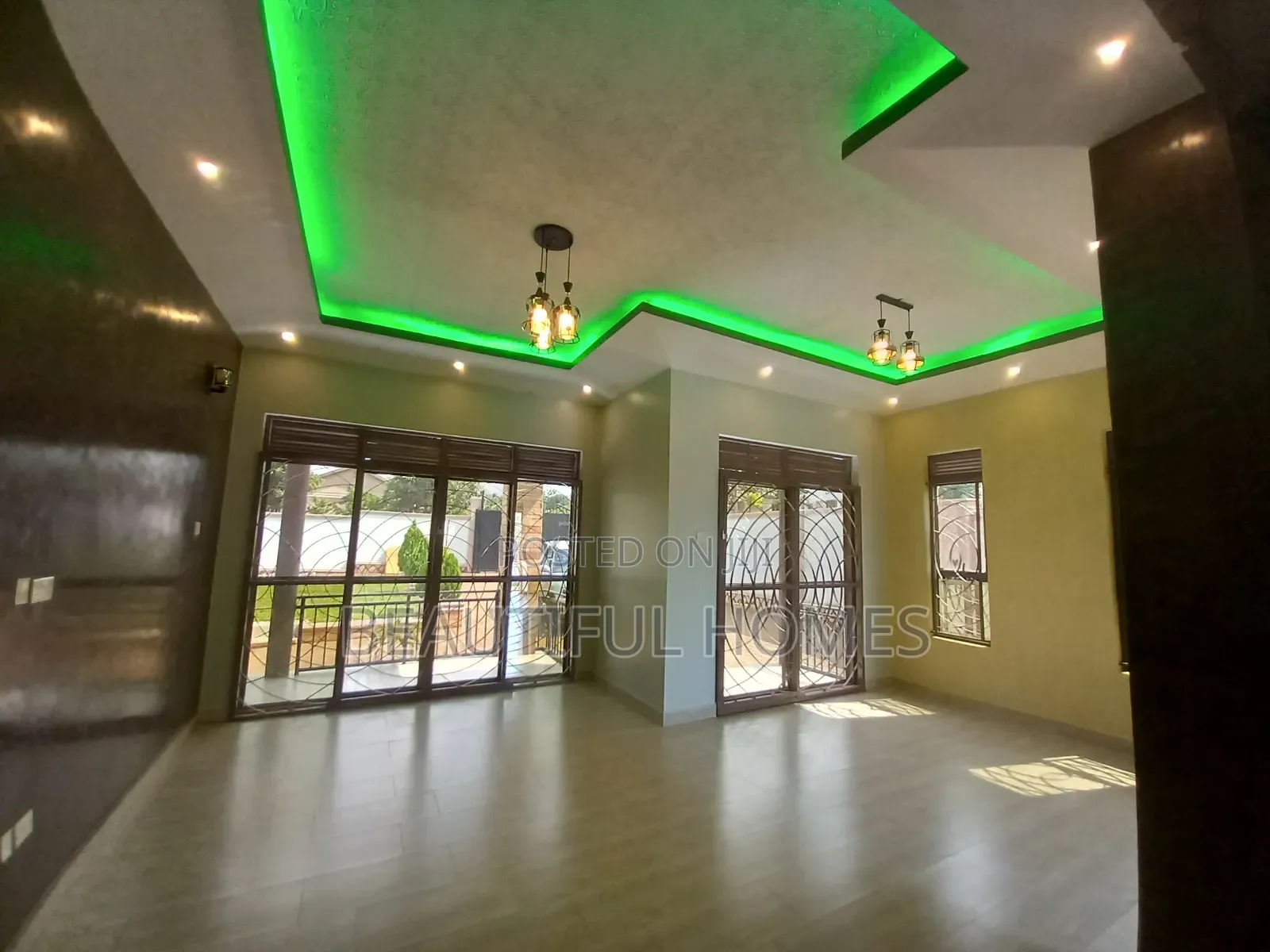 Furnished 4bdrm House in Kira for sale