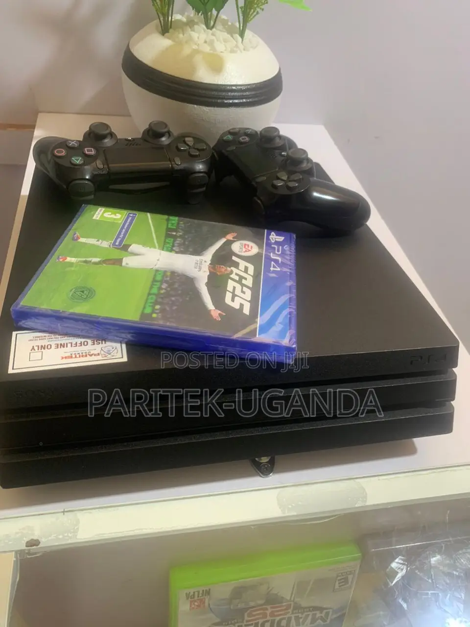 Sony Playstation 4 Pro 500gb Console - Black