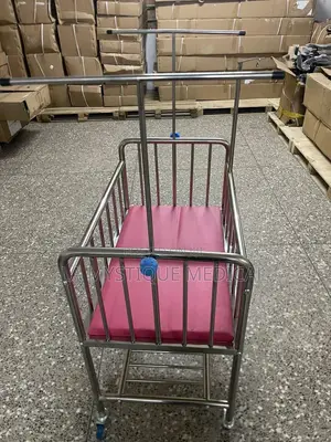 Baby(Neonatal) Crib/Bed