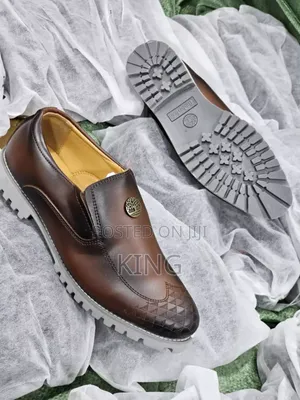 Solid Casual Leather Shoes