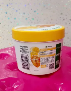 Garnier Mango and Vitamin C Body Super Food Nutriglow Cream