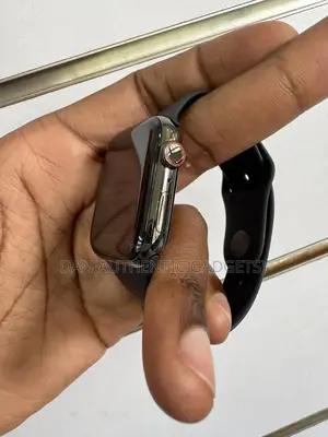 Apple Watch Series 6 Stainless Steel Black
