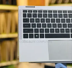 New Laptop HP EliteBook 1040 G8 16GB Intel Core I5 SSD 512GB