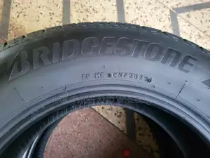 215 65 R16 Bridgestone Used Japan