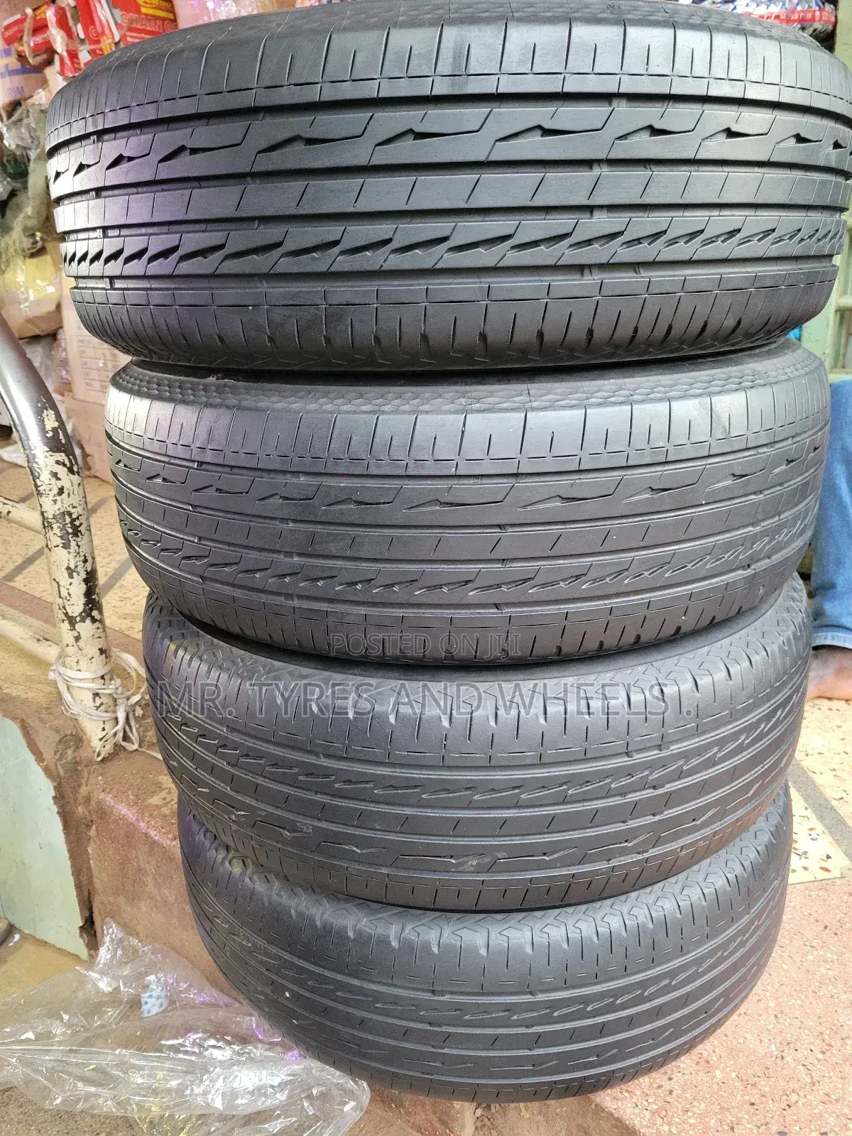 215 65 R16 Bridgestone Used Japan