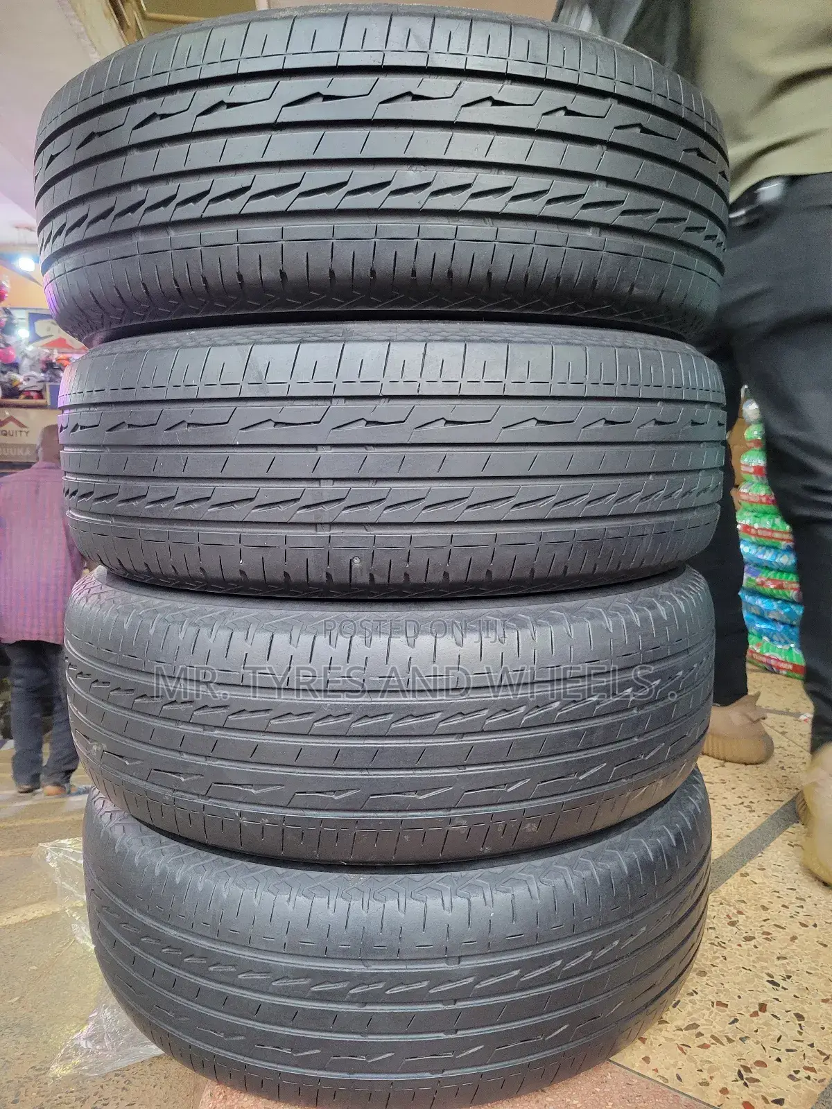 215 65 R16 Bridgestone Used Japan
