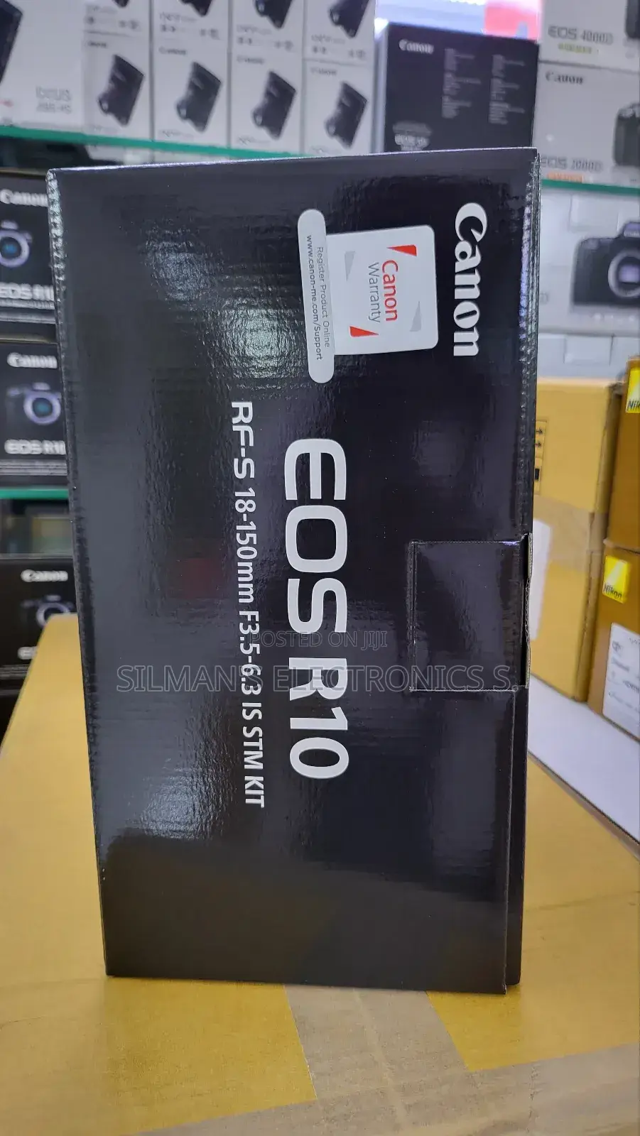 Canon Eos R10 With 18-150mm Kit