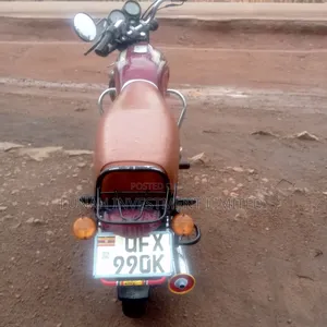 Bajaj Boxer 125 2023 Red