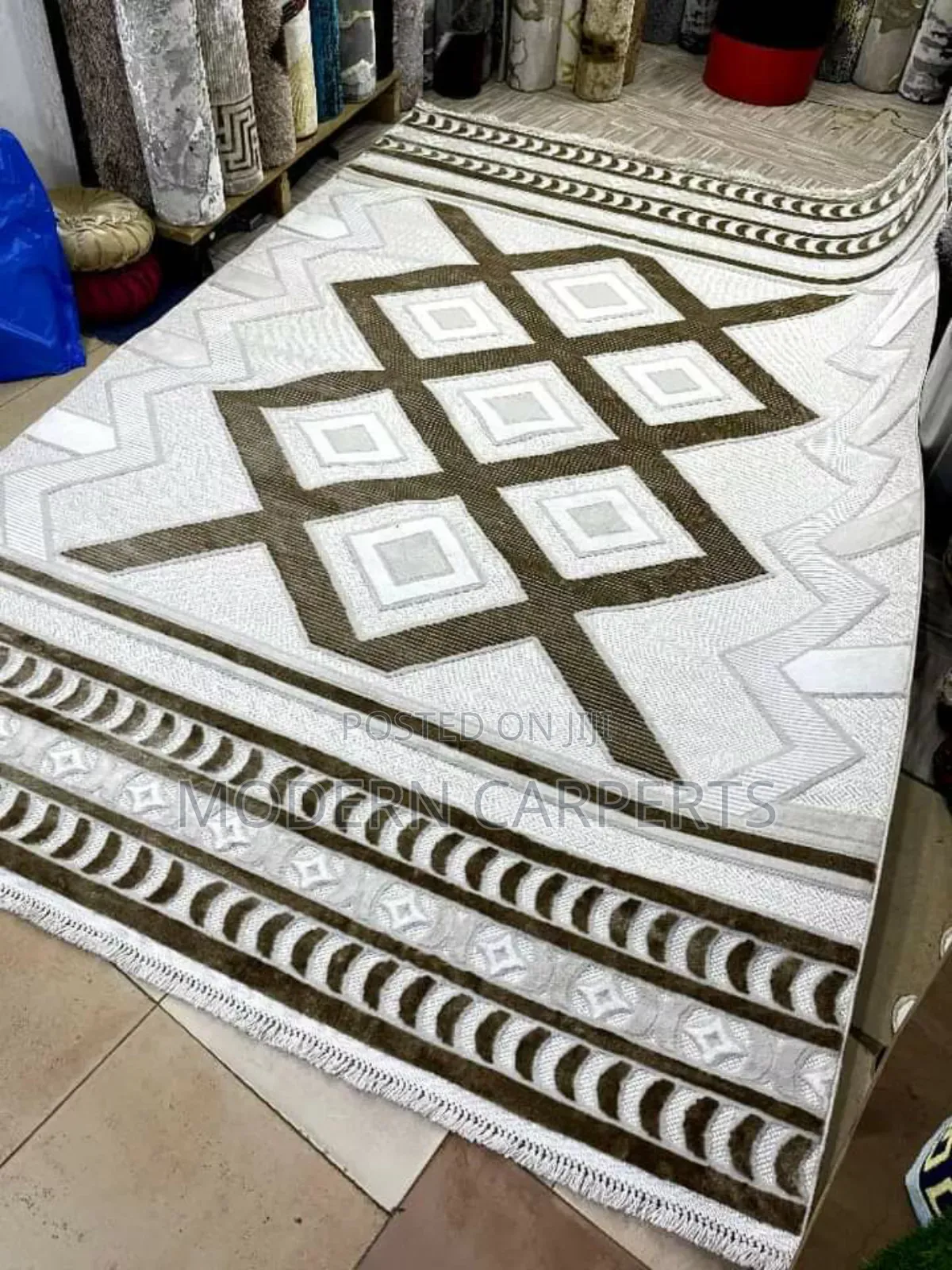 Center Rugs