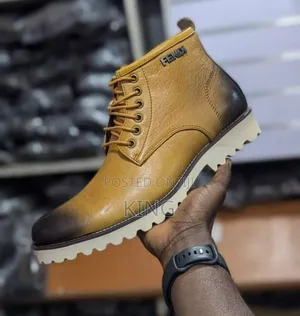 Right Gentle Boots