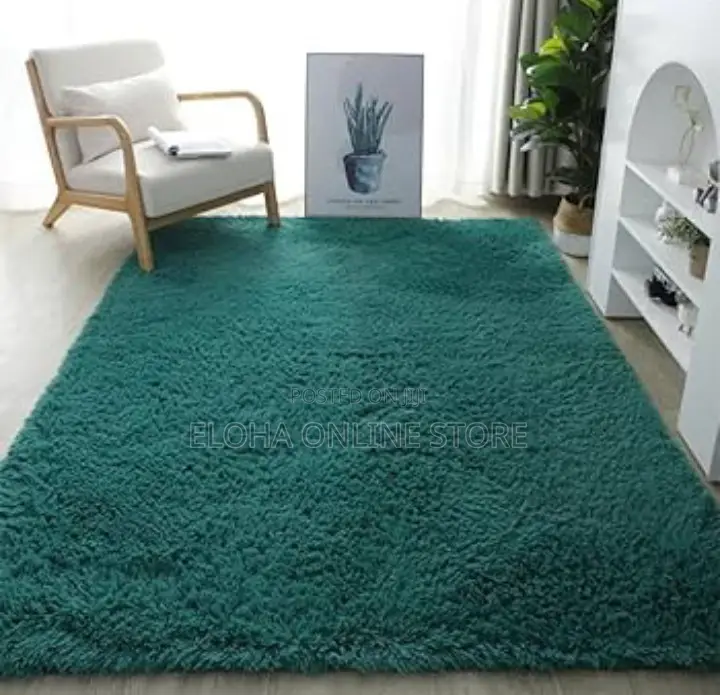 Large Centre Fluffy Carpet 2 Metres by 3metres