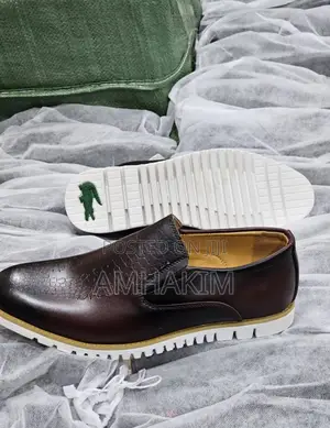 New Men’S Lacoste Casua Oxfords in Stock