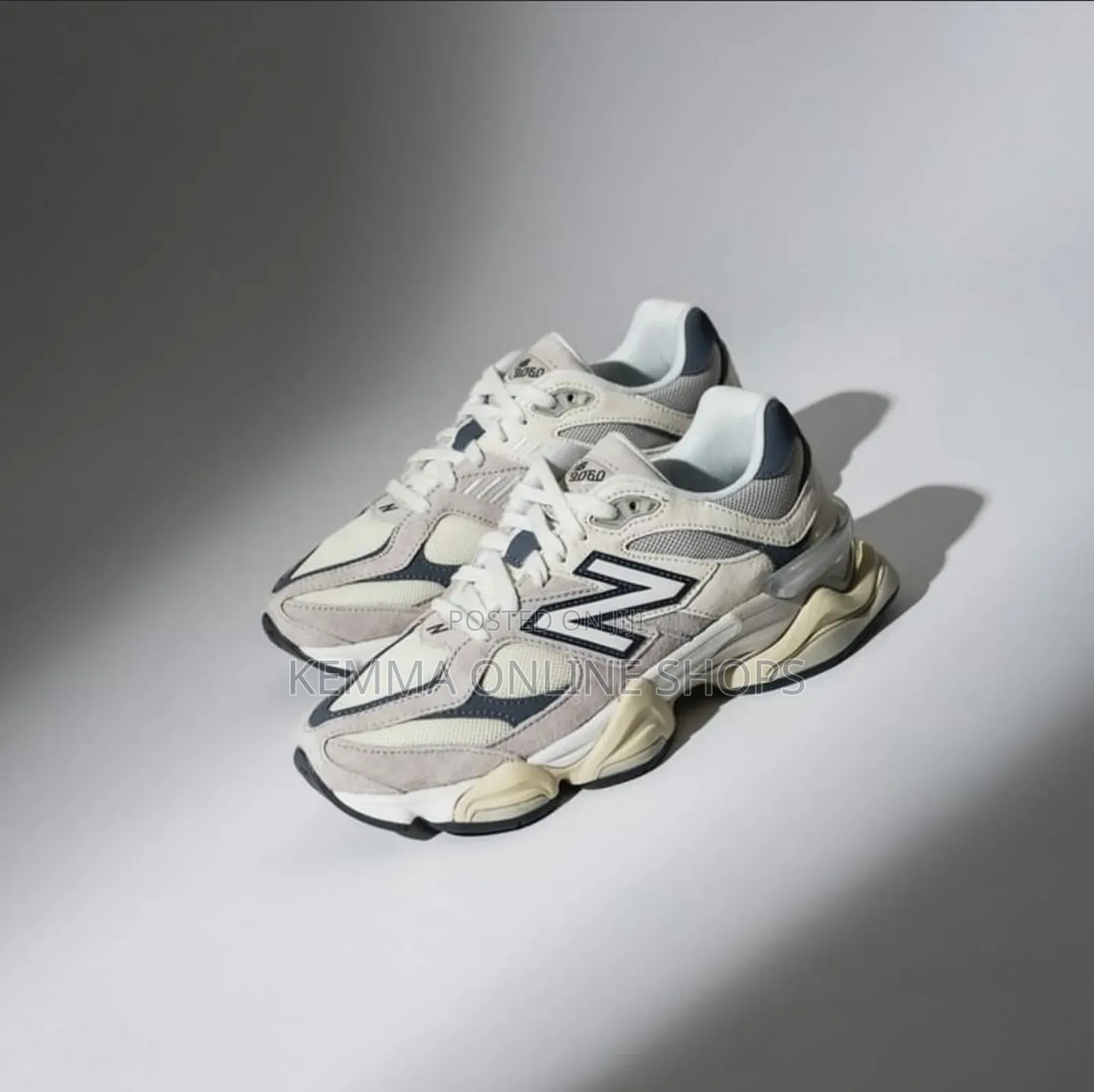 New Balance Series 530.