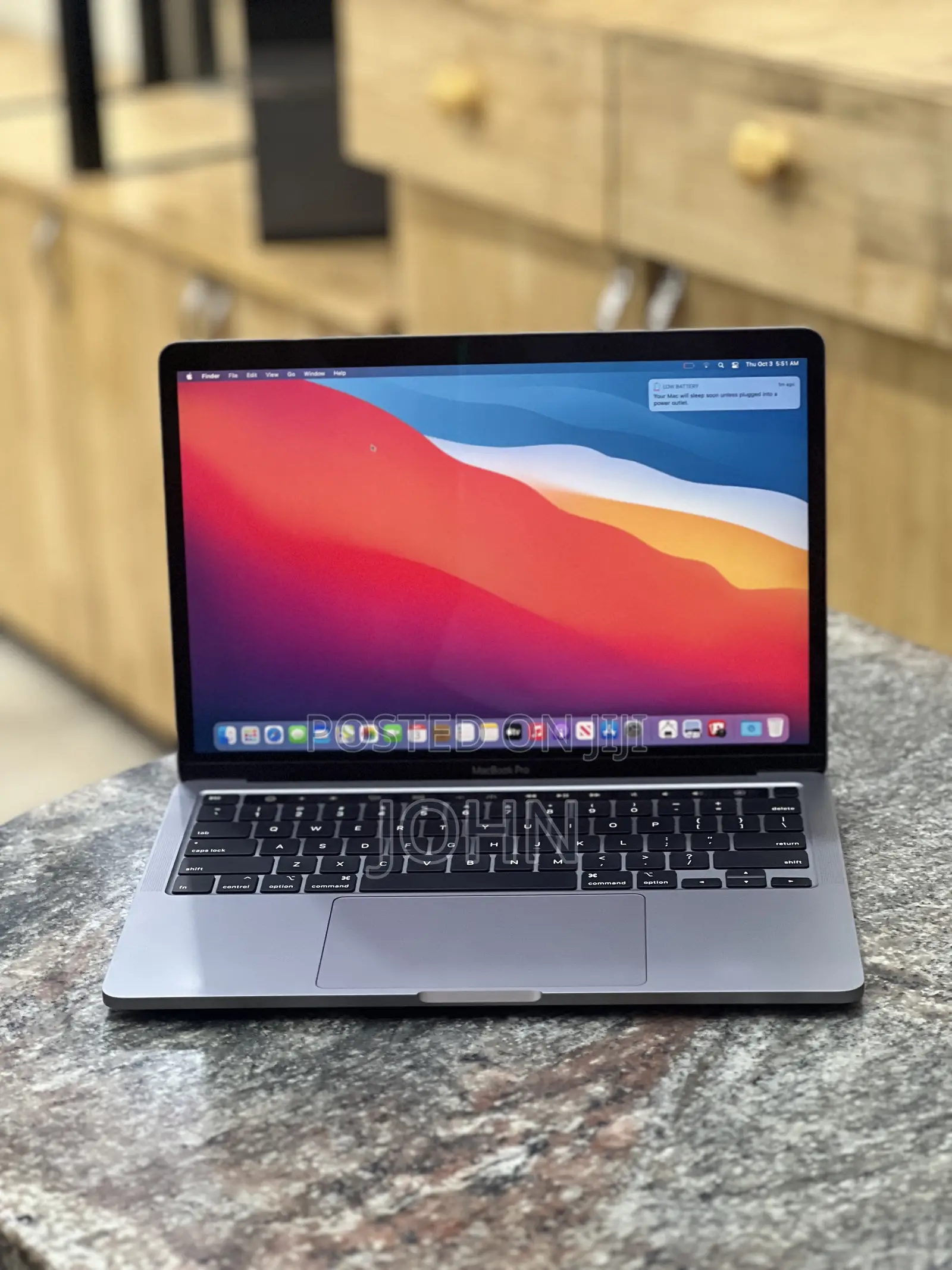 Laptop Apple MacBook Pro 2020 16GB Intel Core i5 SSHD (Hybrid) 512GB