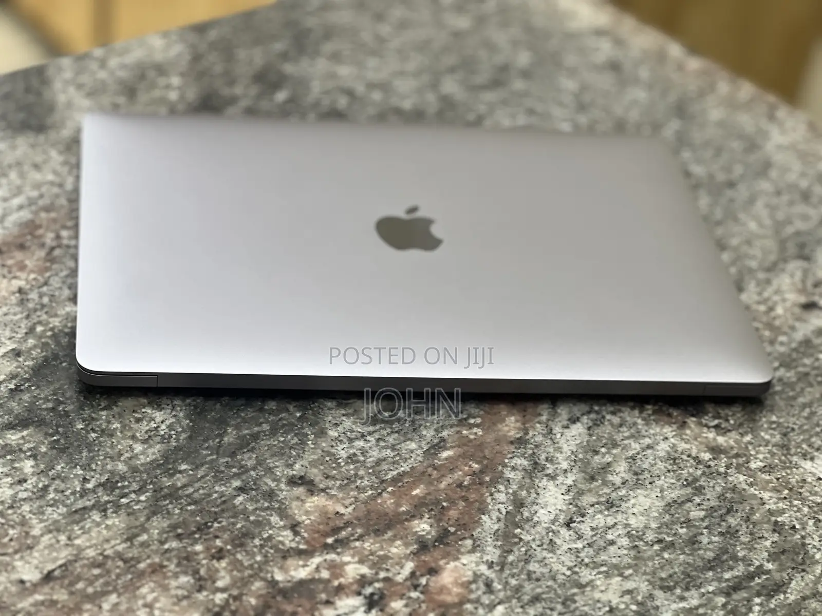 Laptop Apple MacBook Pro 2020 16GB Intel Core i5 SSHD (Hybrid) 512GB