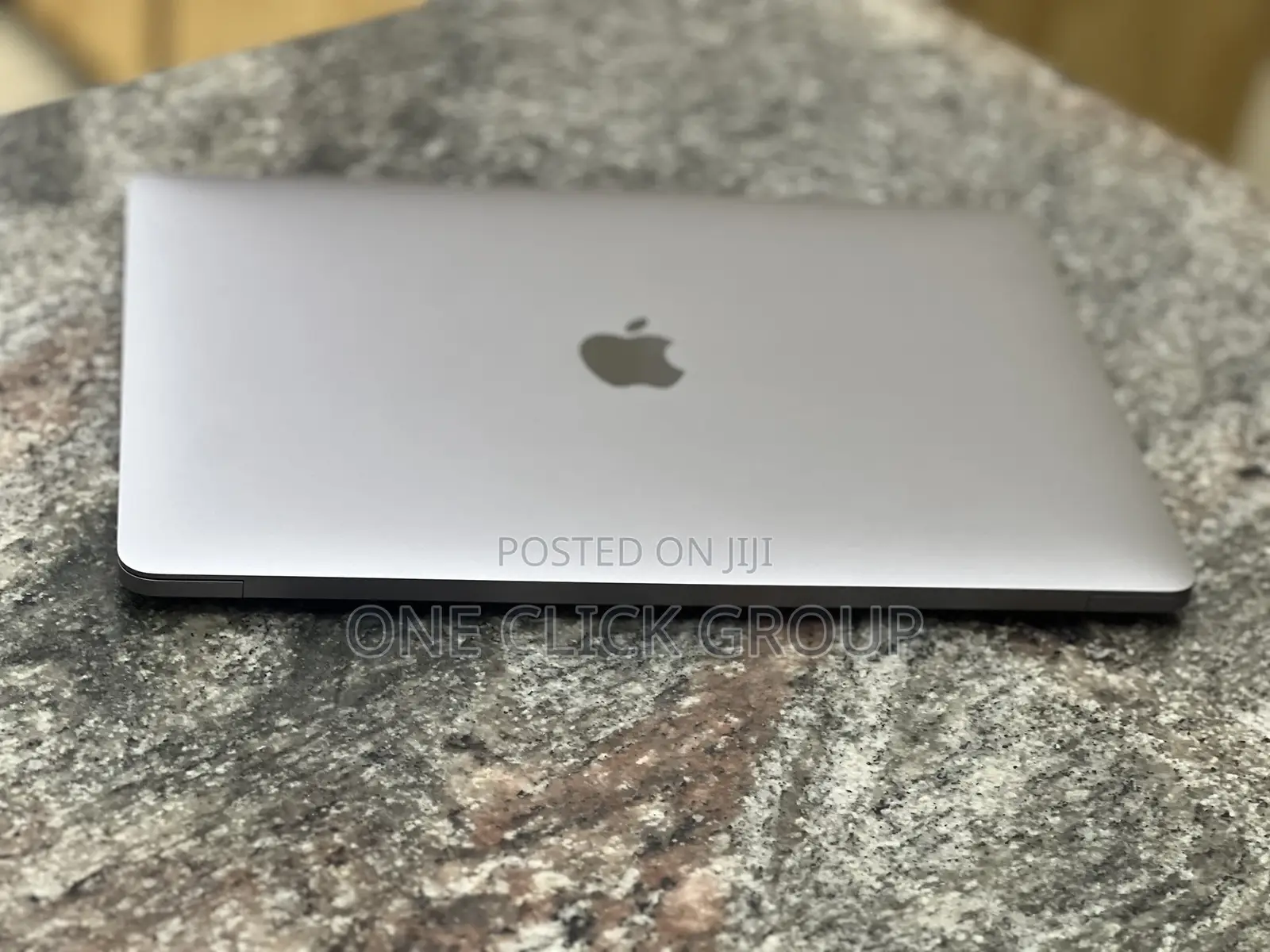Laptop Apple MacBook Pro 2020 16GB Intel Core i5 SSHD (Hybrid) 512GB