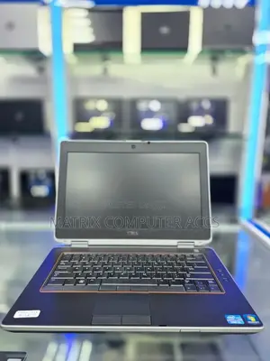 Laptop Dell Latitude E6420 4GB Intel Core I5 HDD 500GB