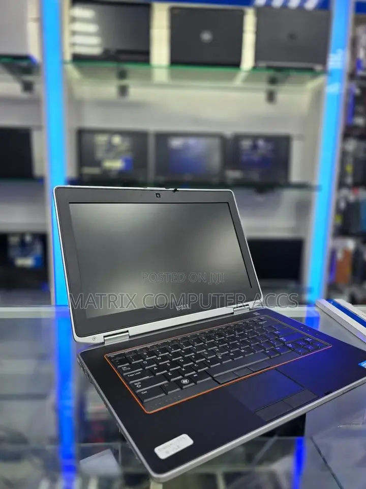 Laptop Dell Latitude E6420 4GB Intel Core I5 HDD 500GB