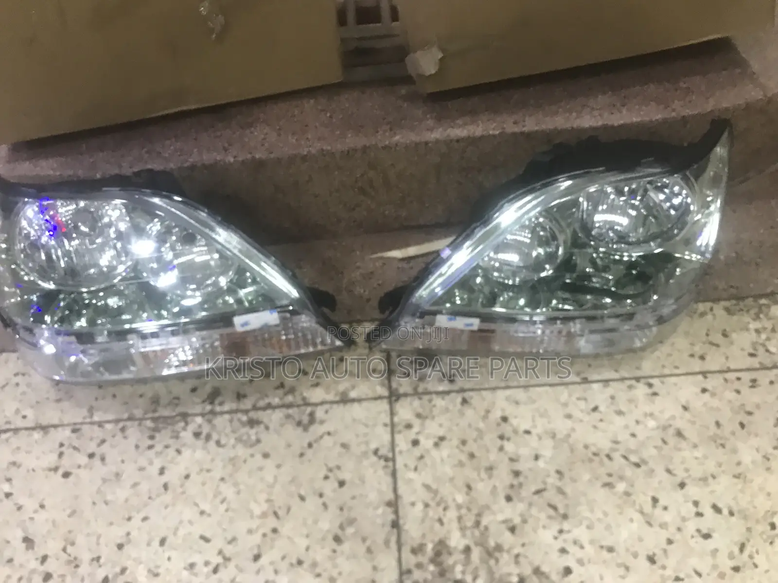 Headlamps Harrier Old Model