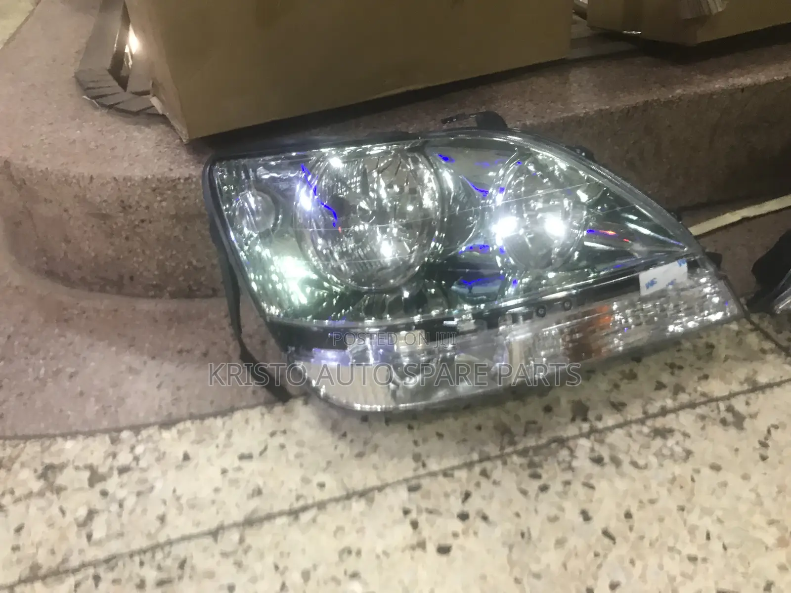 Headlamps Harrier Old Model
