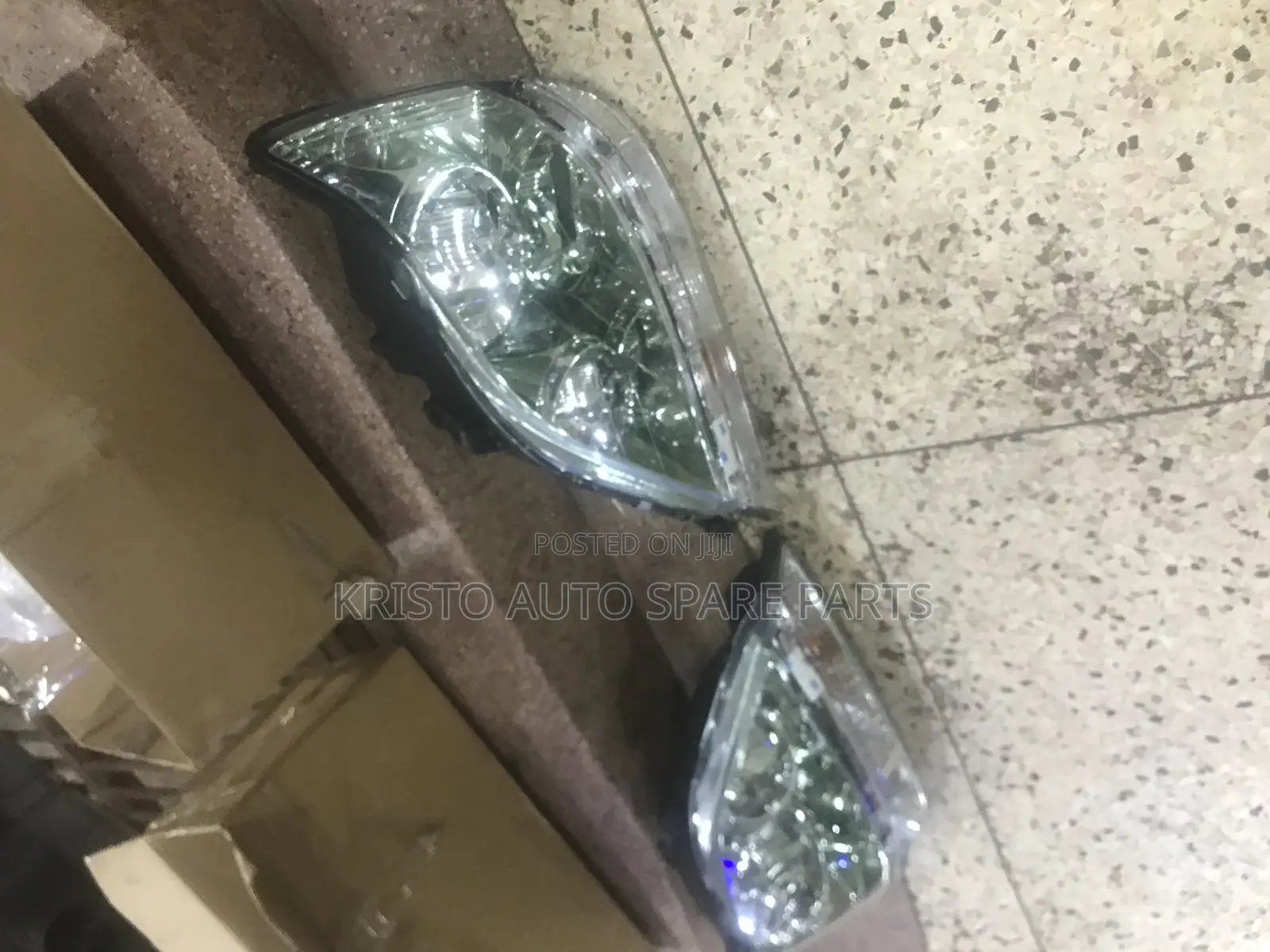Headlamps Harrier Old Model