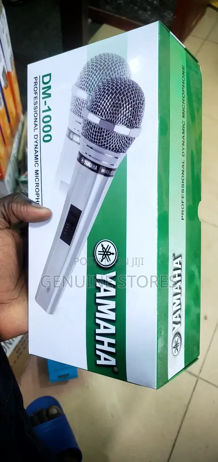 Microphone