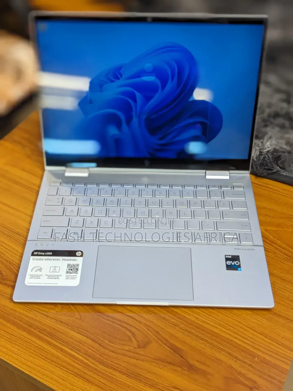 New Laptop HP Envy 13 16GB Intel Core I7 SSD 512GB