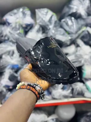 Approved Trending Sandals