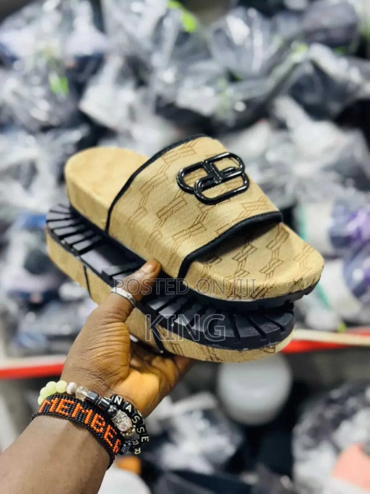 Heroic Trending Sandals