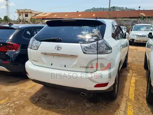 Toyota Harrier 2.4 2012 White