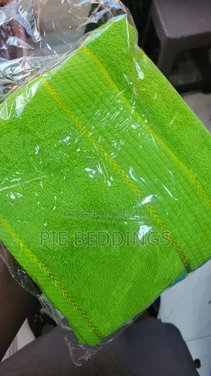 New Plain Medium Quality Towels