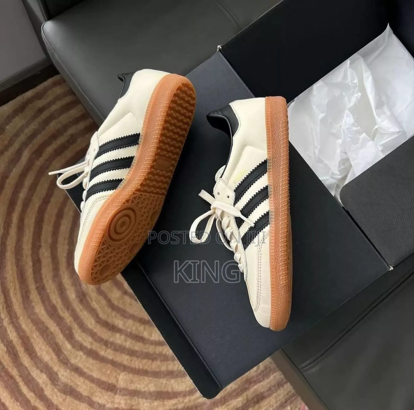 Suave Adidas Samba OG "White Black"