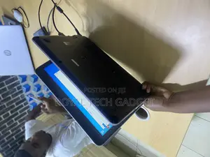 Laptop HP EliteBook 820 G4 8GB Intel Core I5 SSD 256GB