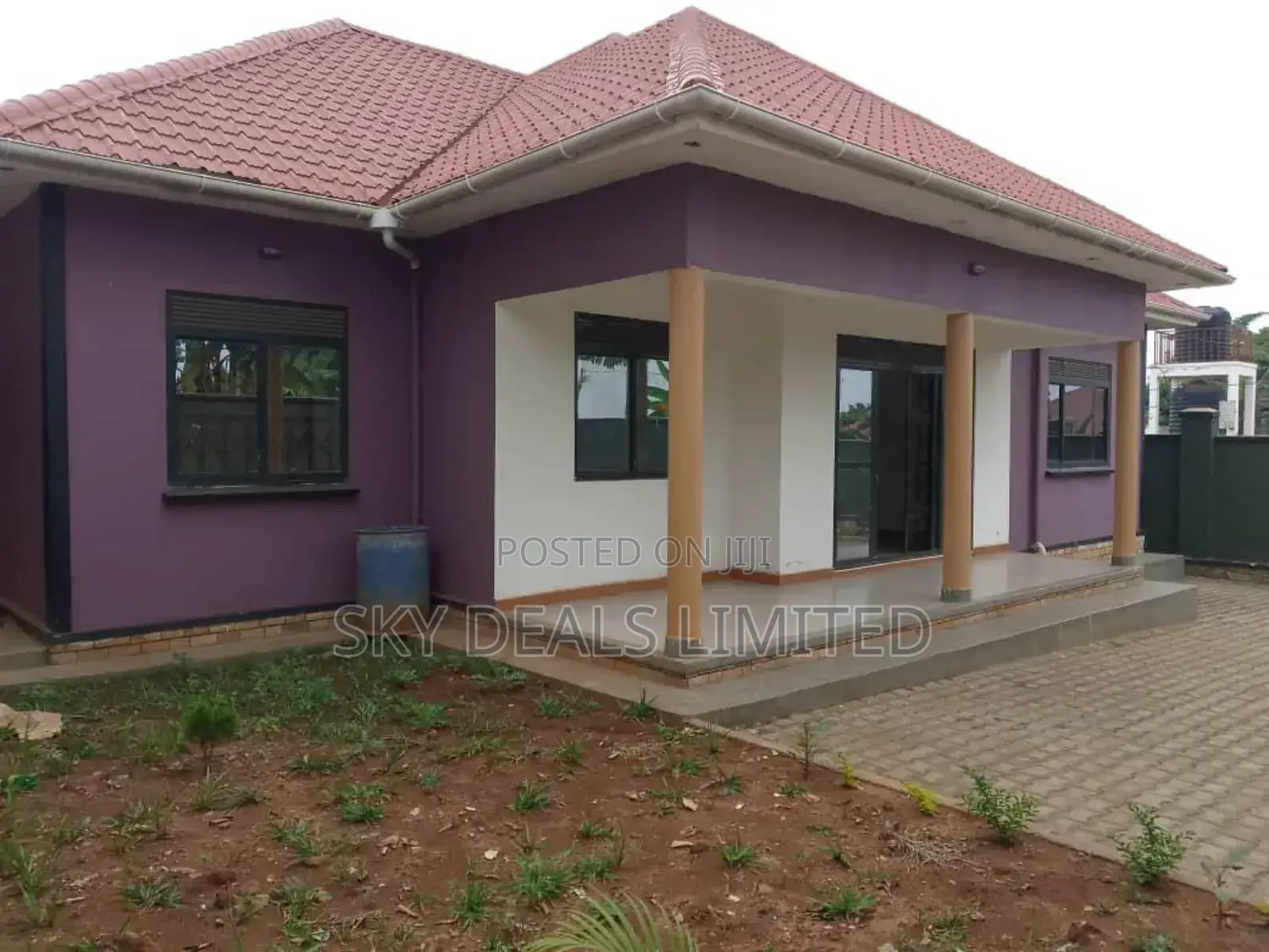 3bdrm Mansion in Buwate, Nakawa for rent