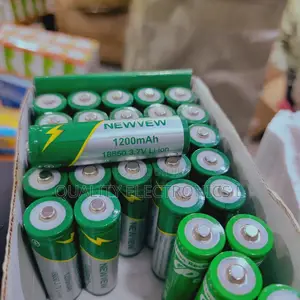 Newvew 3.7v Rechargeable Batteries