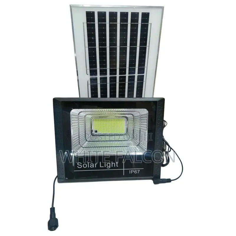 100W Solar Street Light IP67 Water Proof 50,000h LED