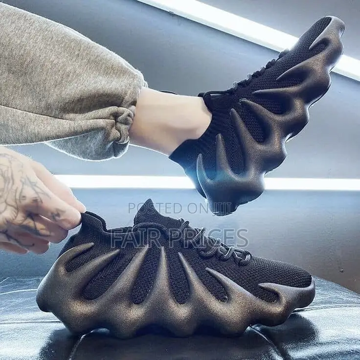Yeezy Sneakers