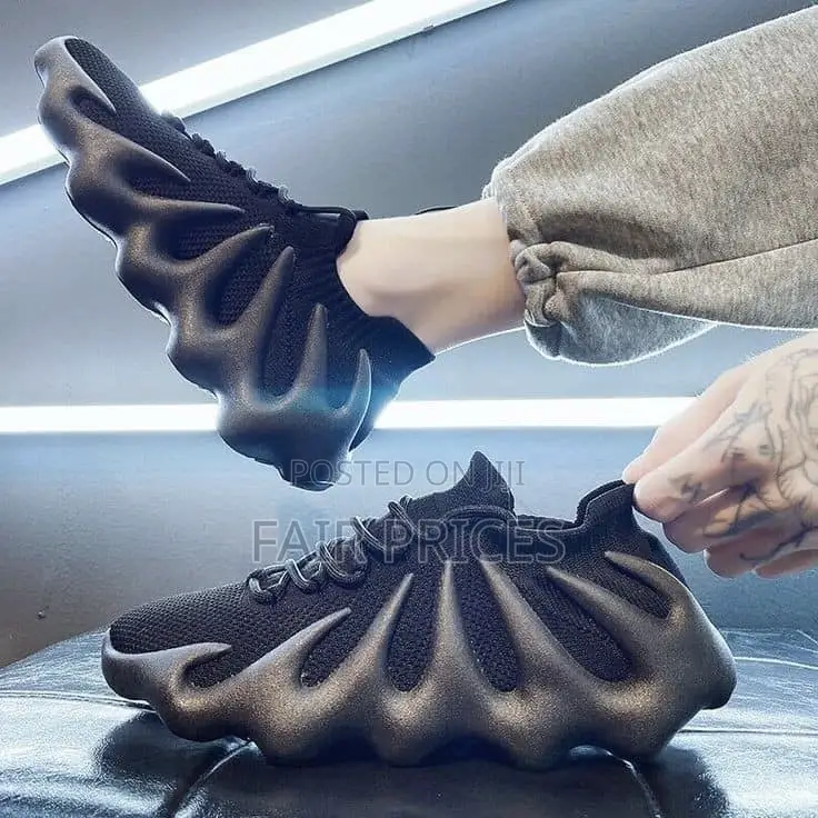 Yeezy Sneakers