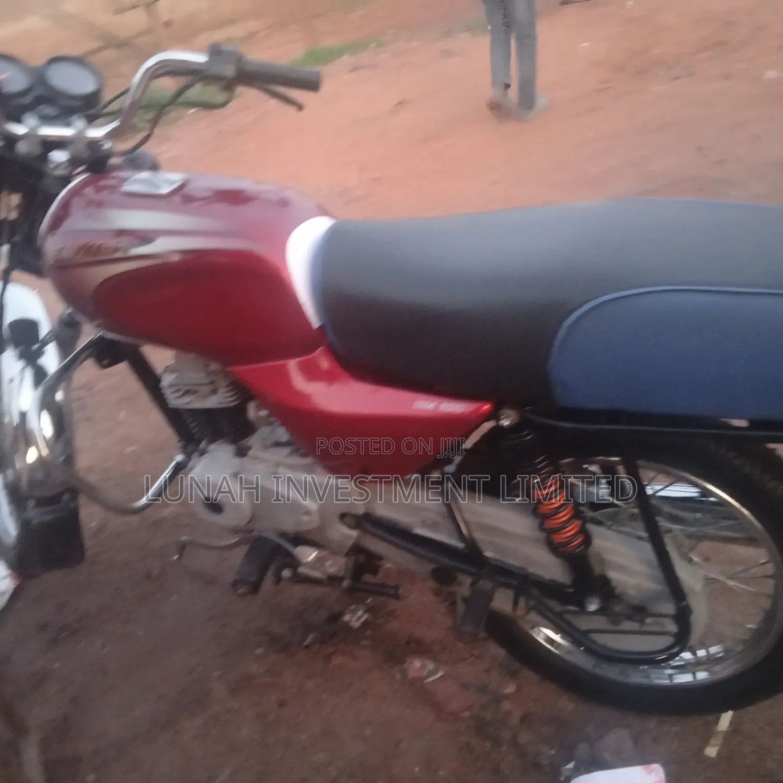 Bajaj Boxer 2023 Red