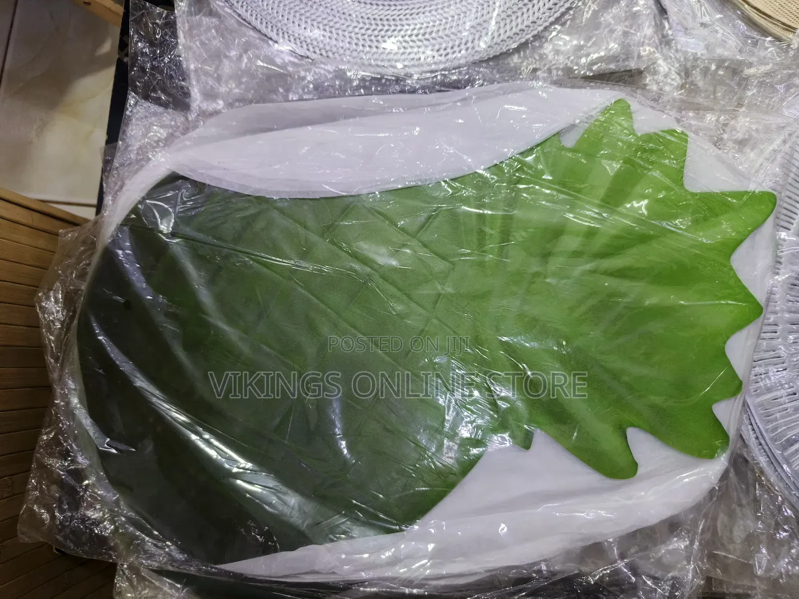 Pineapple Shaped EVA Leaf Felt Waterproof Placemats