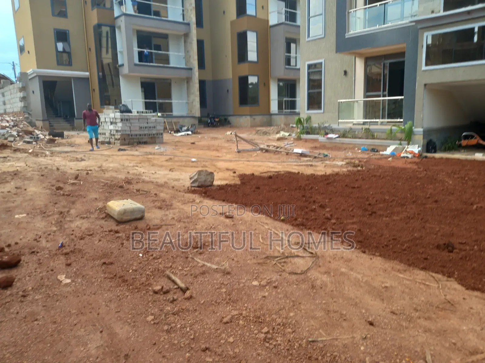Furnished 2bdrm Apartment in Kisaasi, Nakawa for sale