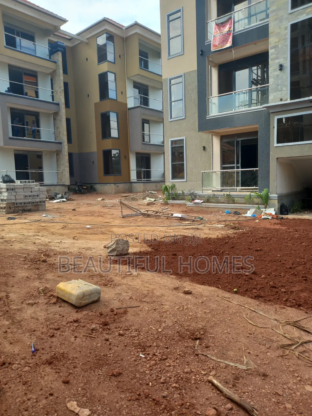 Furnished 2bdrm Apartment in Kisaasi, Nakawa for sale