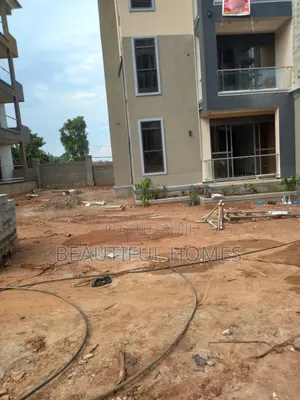 Furnished 2bdrm Block of Flats in Kisaasi, Central Division for sale