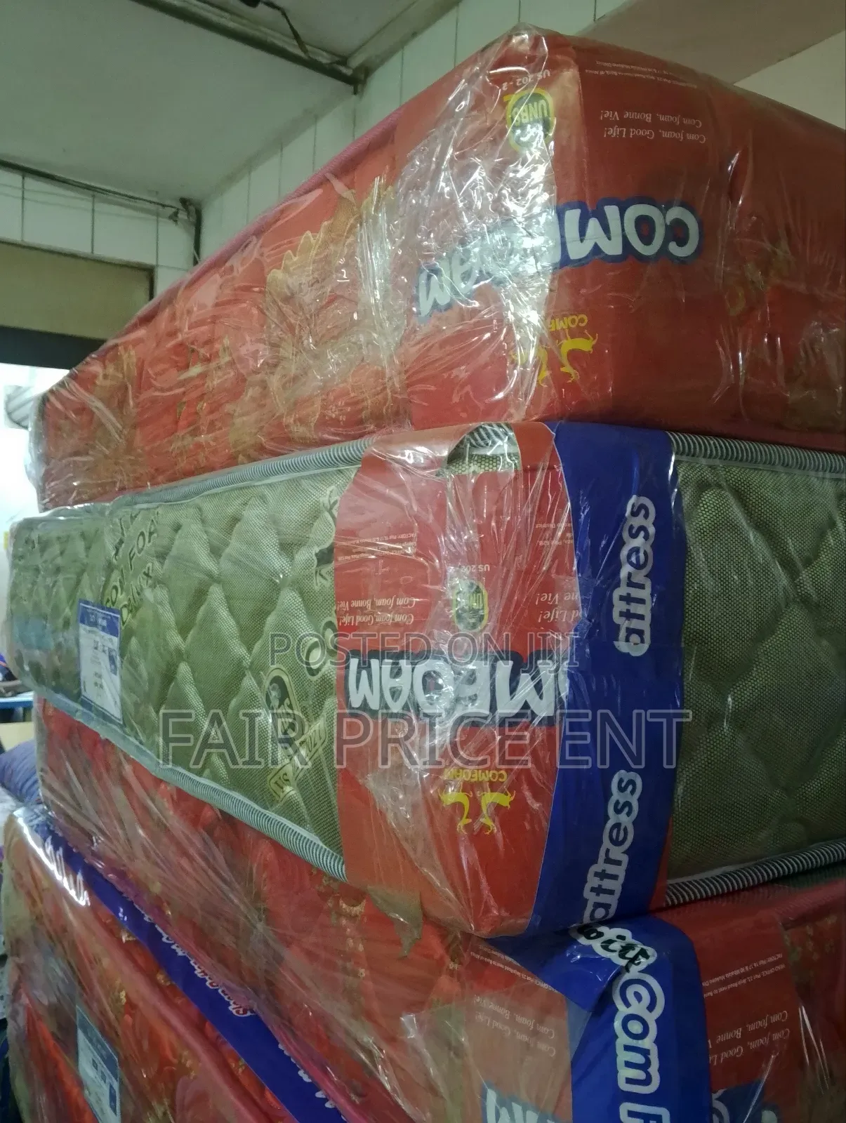 High Density Mattress. 6*6*10inches.( Brown)