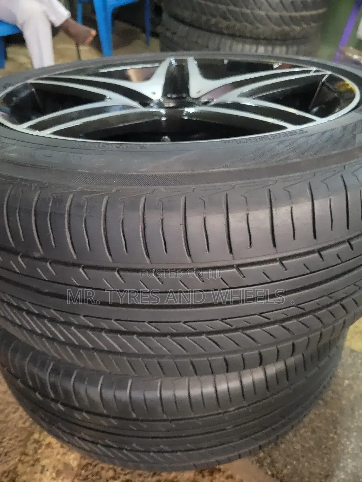 225/50r17 Used Yokohama Japan With the Rims