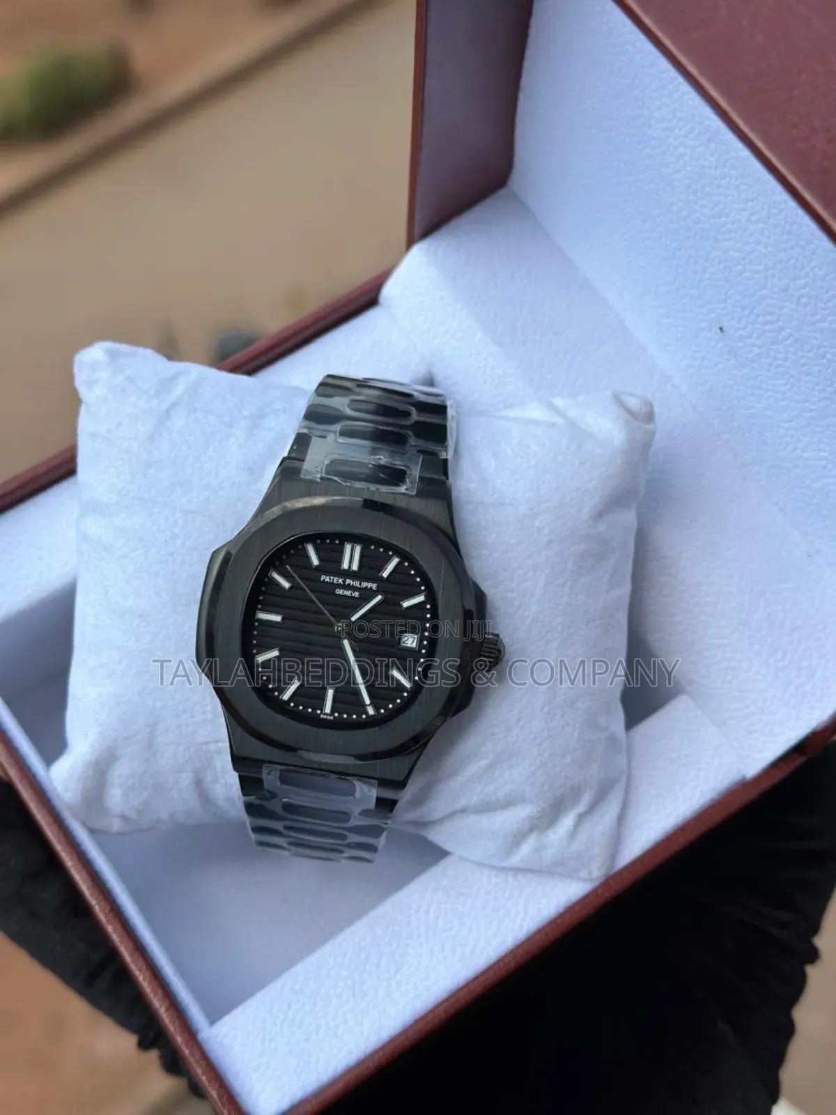 Patek Philippe – 40mm – Black Plain