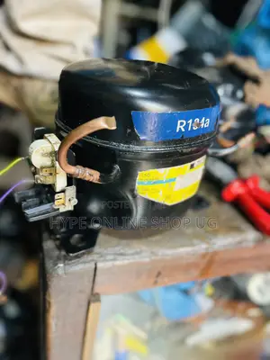 Photo - Compressor and Gas Refilling Masters