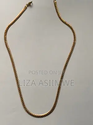 Thin Gold Necklaces