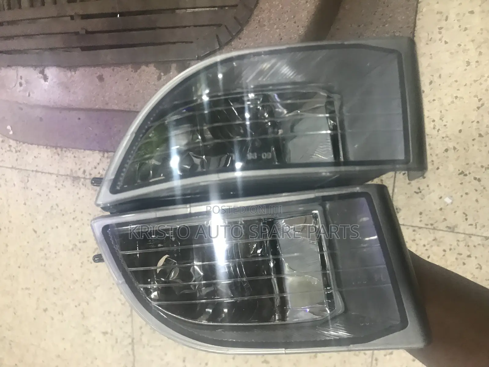 Spot Lights Landcruizer Ronado