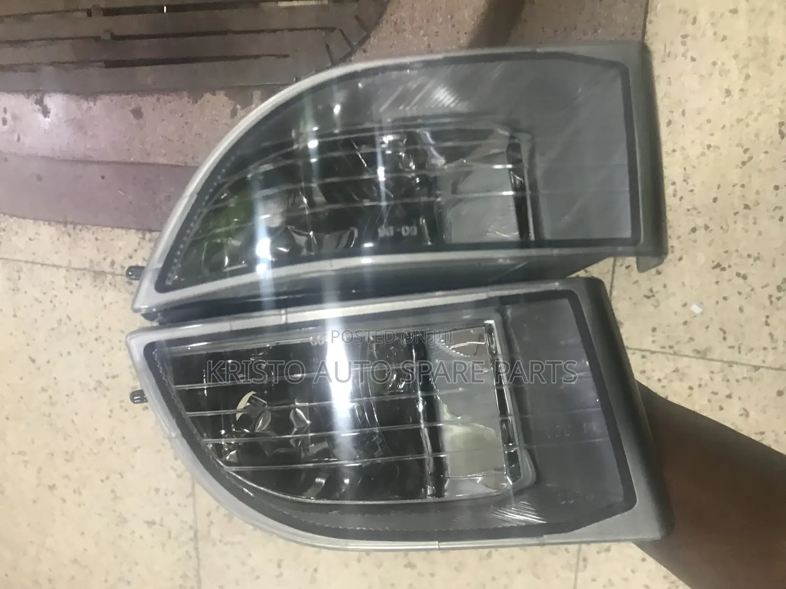 Spot Lights Landcruizer Ronado
